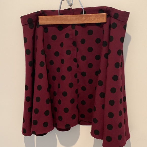 Maroon polka dot mini skirt size 10 - Picture 4 of 4